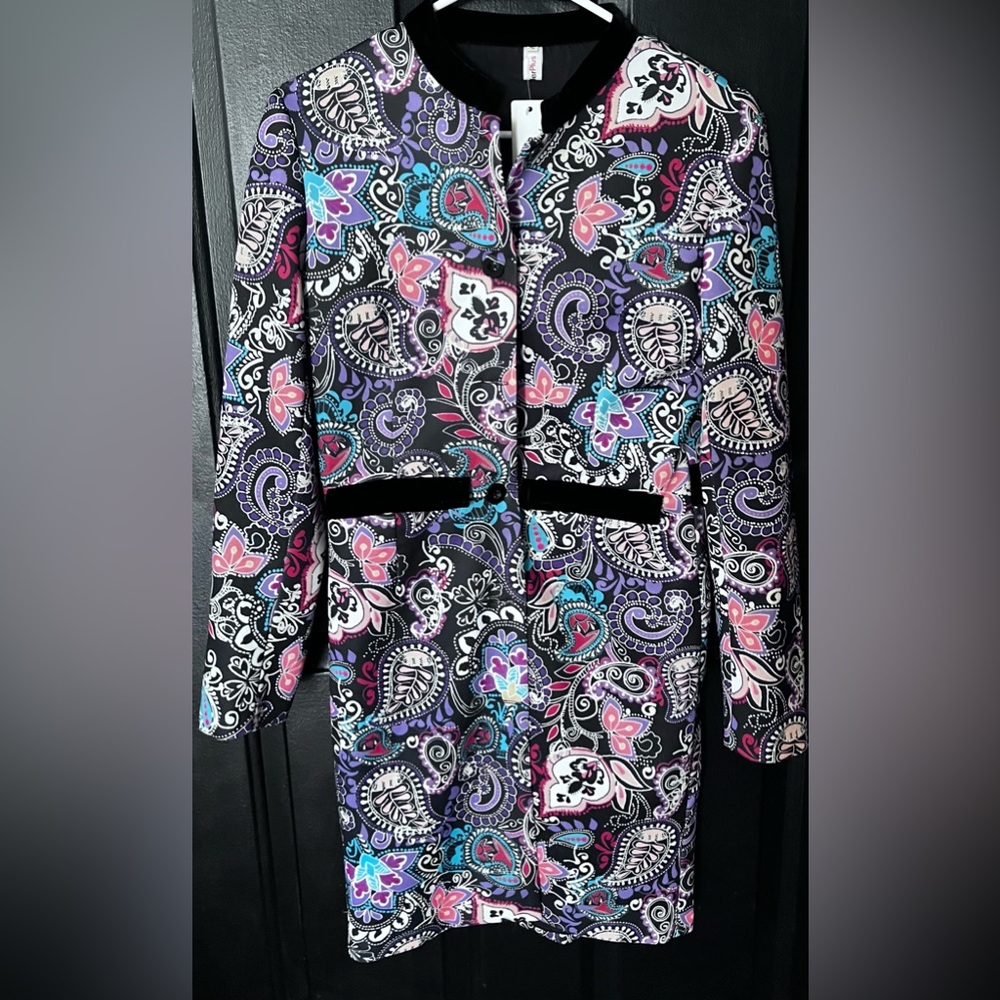 Order plus Colorful Paisley Women's Jacket NWT Sz Small
